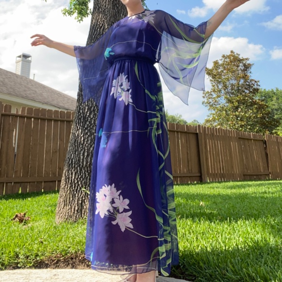 70’s Handmade Chiffon Dress - Picture 2 of 7